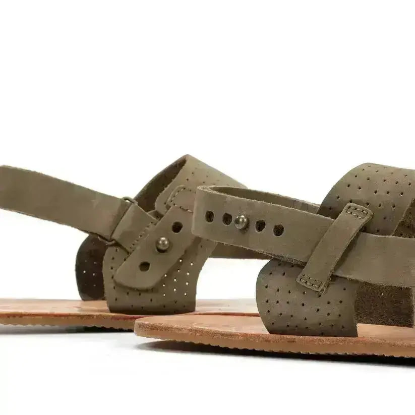 WAALS - Masai II Khaki - Sandalias barefoot caqui para hombre