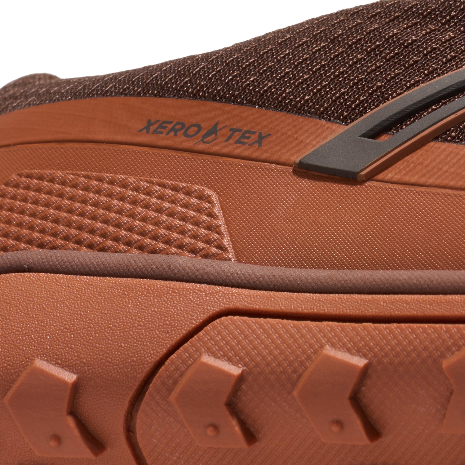 Xero Shoes - Scrambler Trail Low WP - Men Java Brown / Mocha Bisque - Deportivas Barefoot Impermeables para Hiking