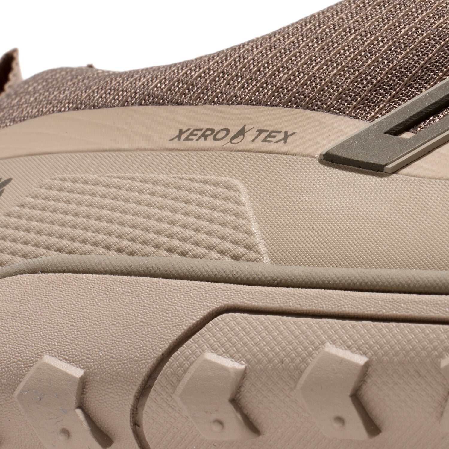 Xero Shoes - Scrambler Trail Low WP - Men Morel / Pure Cashmere - Deportivas Barefoot Impermeables para Hiking-Xero Shoes-Cacles Barefoot-Tienda de calzado barefoot respetuoso minimalista