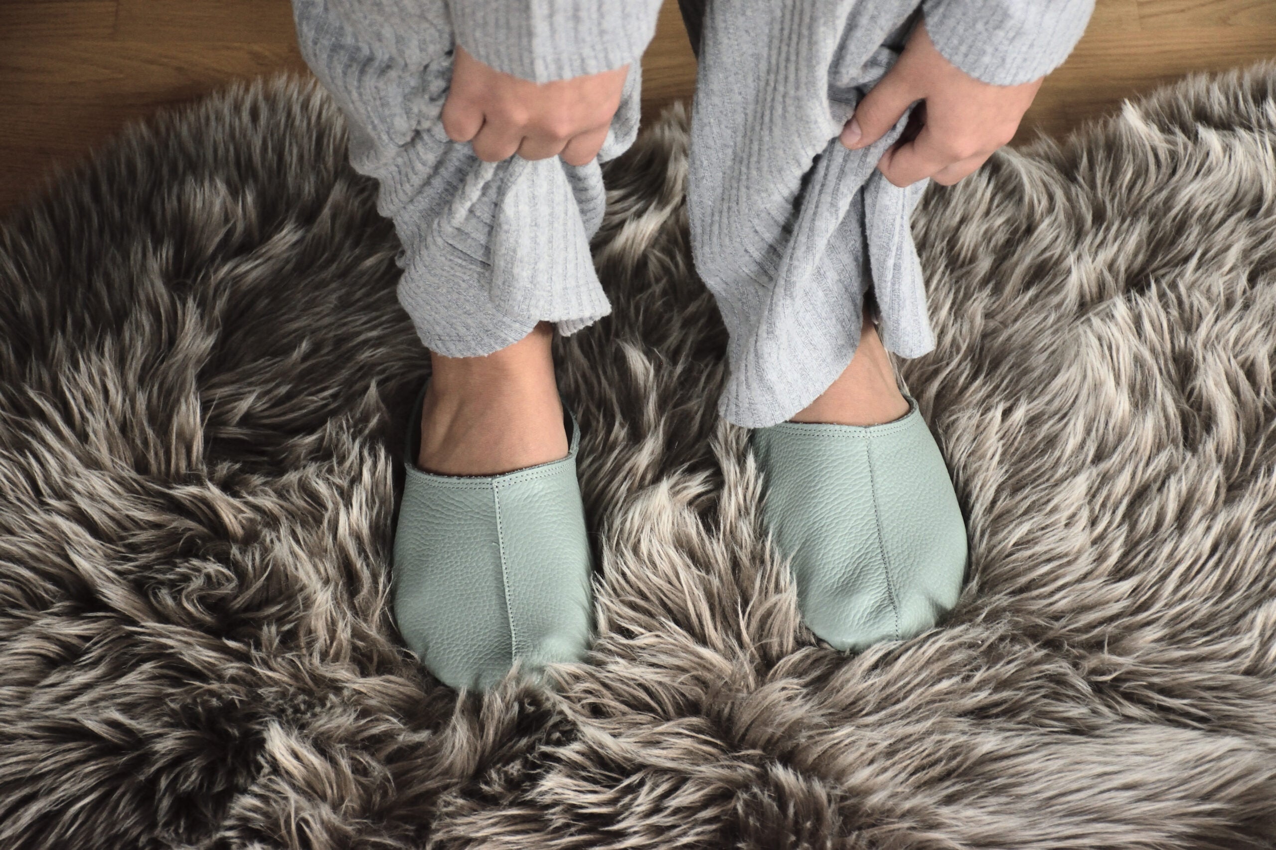 OmaKing Sulbi Mint - Zapatillas de casa barefoot sin talón de cuero verde menta