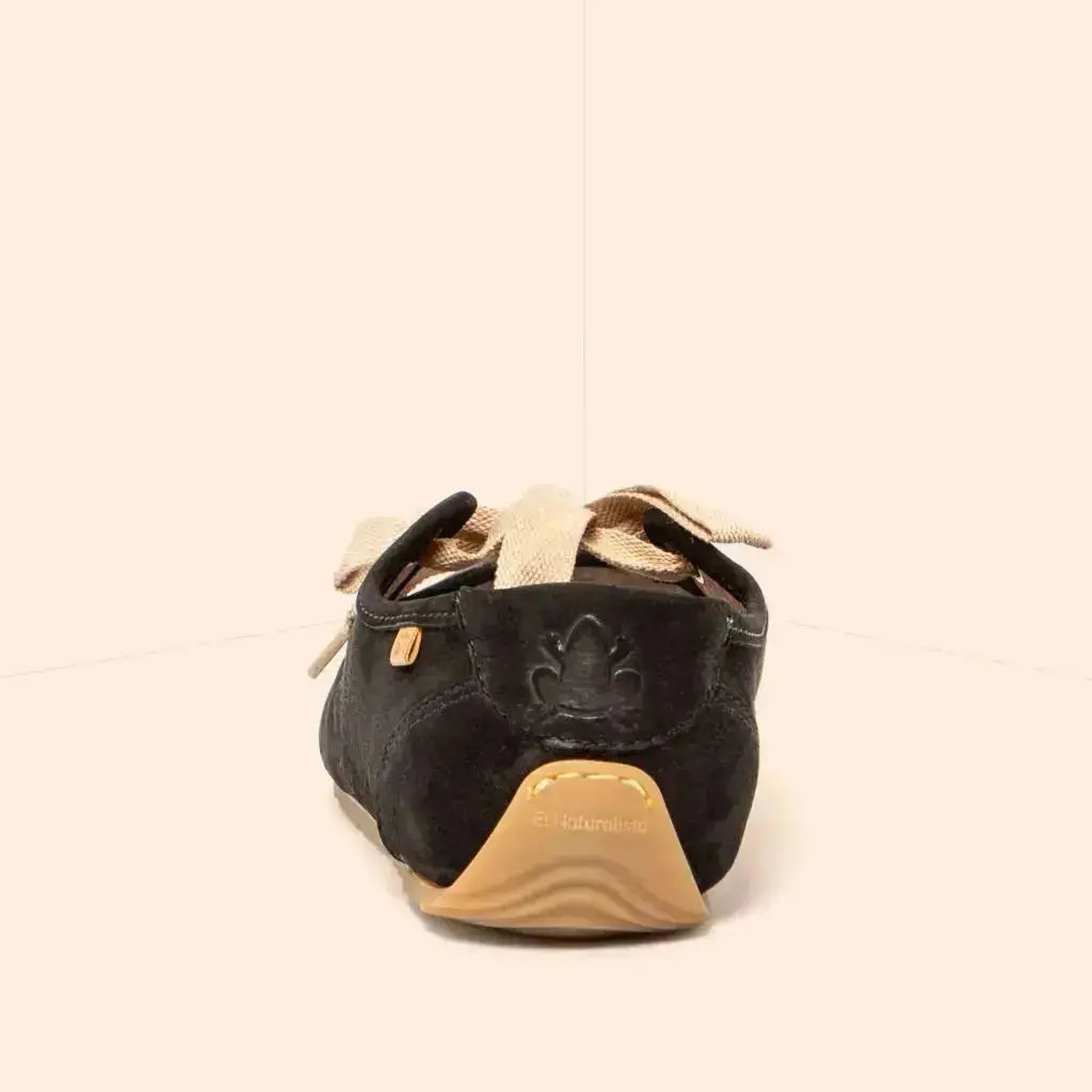 El Naturalista - Ondina Nobuck Black - Merceditas barefoot de cordones