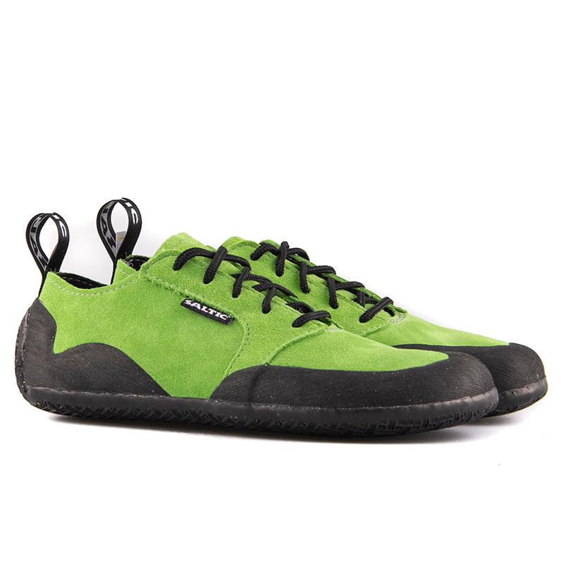 Saltic Outdoor Flat Green - Zapatillas barefoot unisex para senderismo verdes