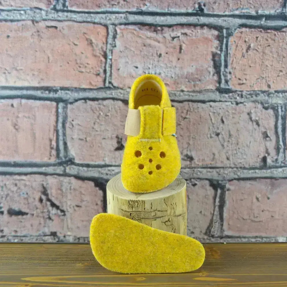 Pegres - BF04 - chaussons barefoot - jaune