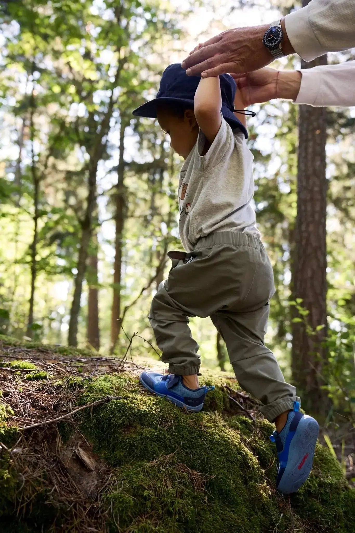 Reima - Tepastelu '25 Toddlers Blue Ocean - Deportivas barefoot impermeables infantiles