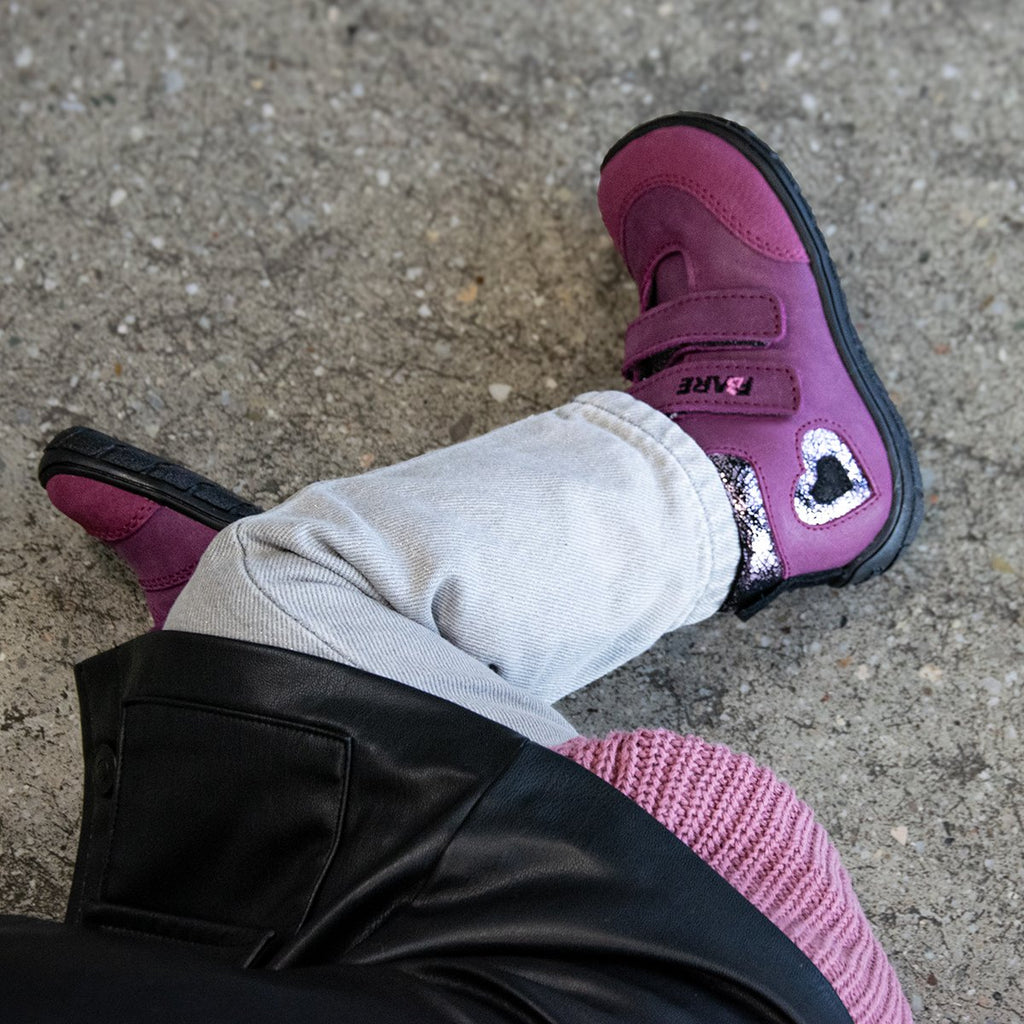 Fare Bare Kids Visby Burgundy - Botines barefoot otoñales para niños pequeños en cuero nubuck rosa burdeos