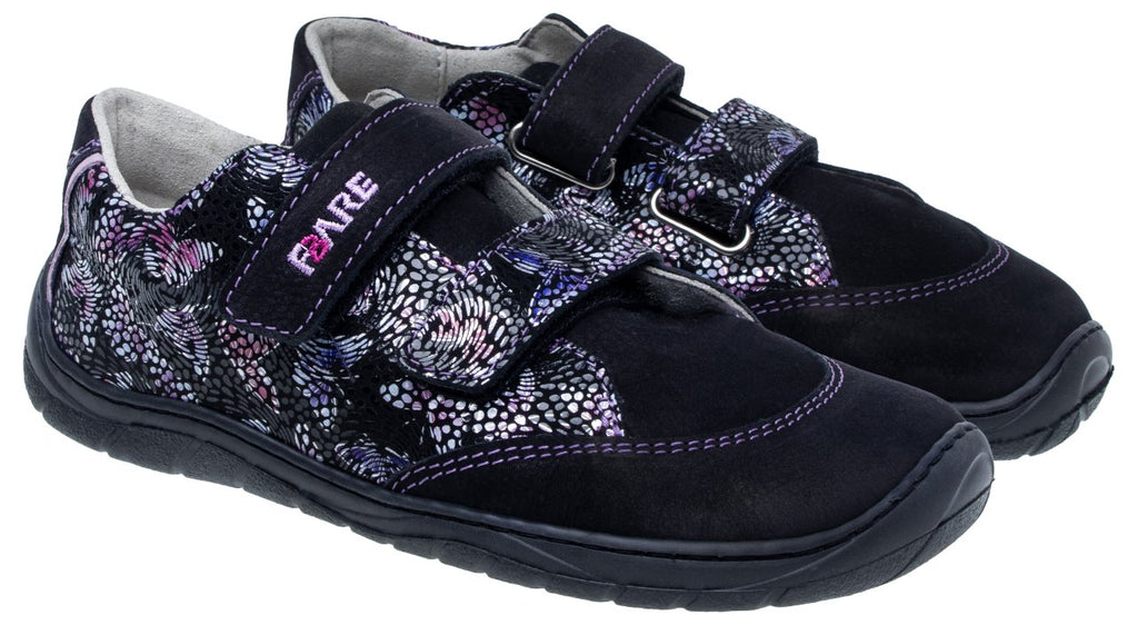 Fare Bare Kids Darianky Black - zapatillas barefoot infantiles casual negras con estampado de mariposas