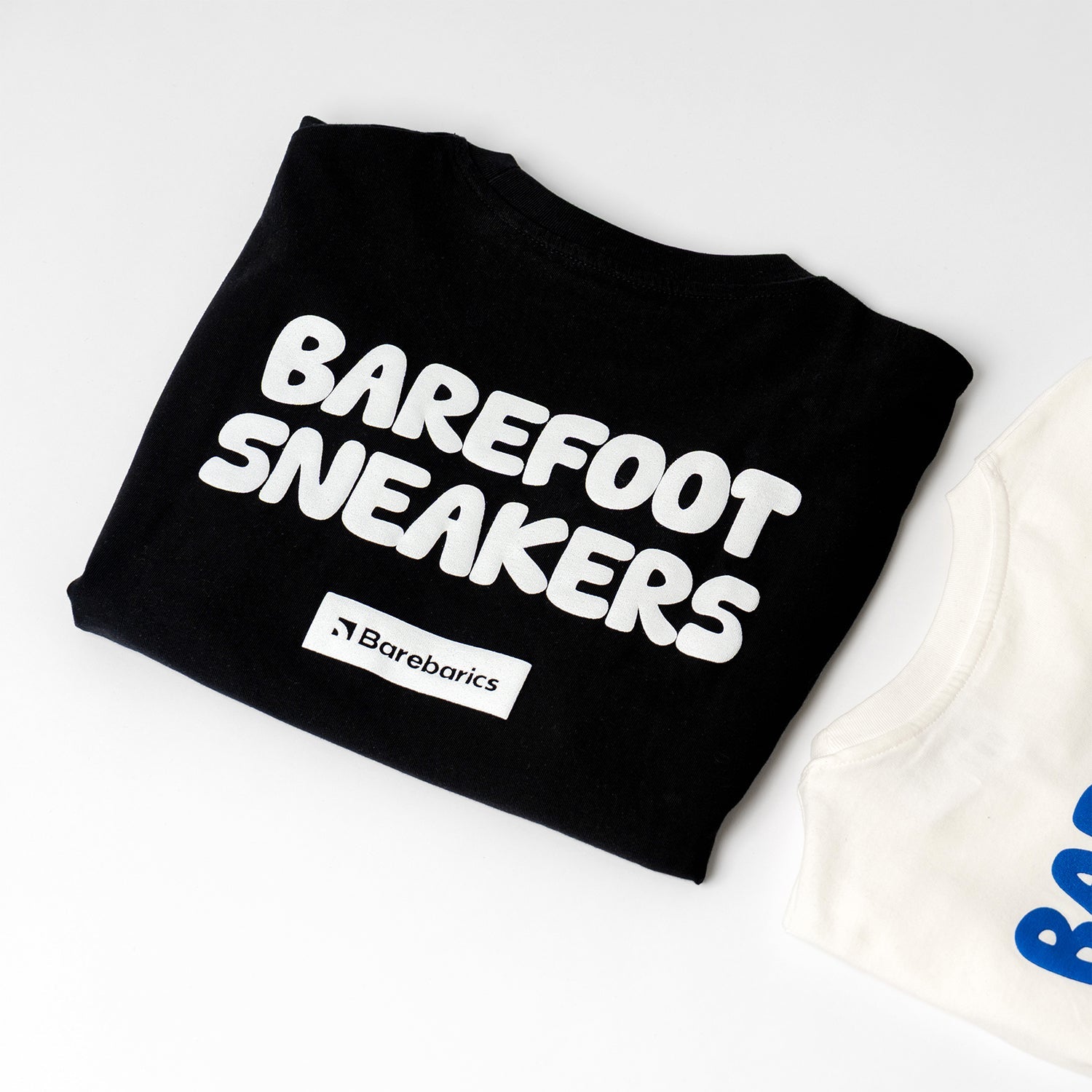 Barebarics - BoldTee Black - Camiseta unisex - Cacles Barefoot