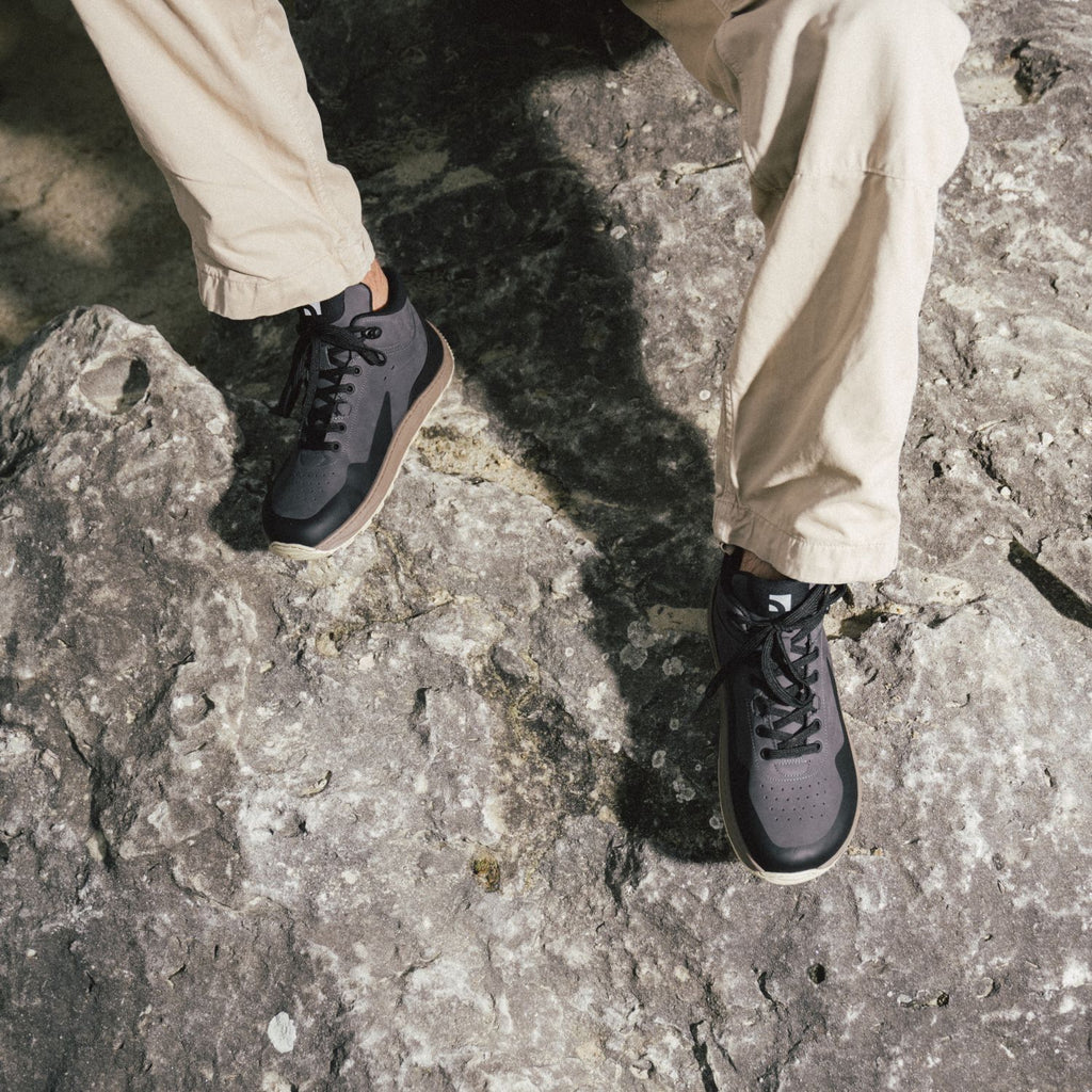 Calzado Barefoot Barebarics Trekker - Dark Grey