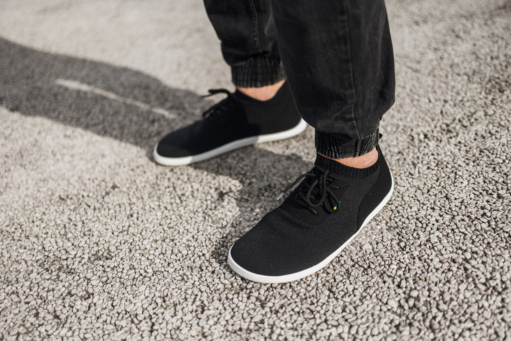 Barefoot zapatillas Be Lenka Stride - Black & White
