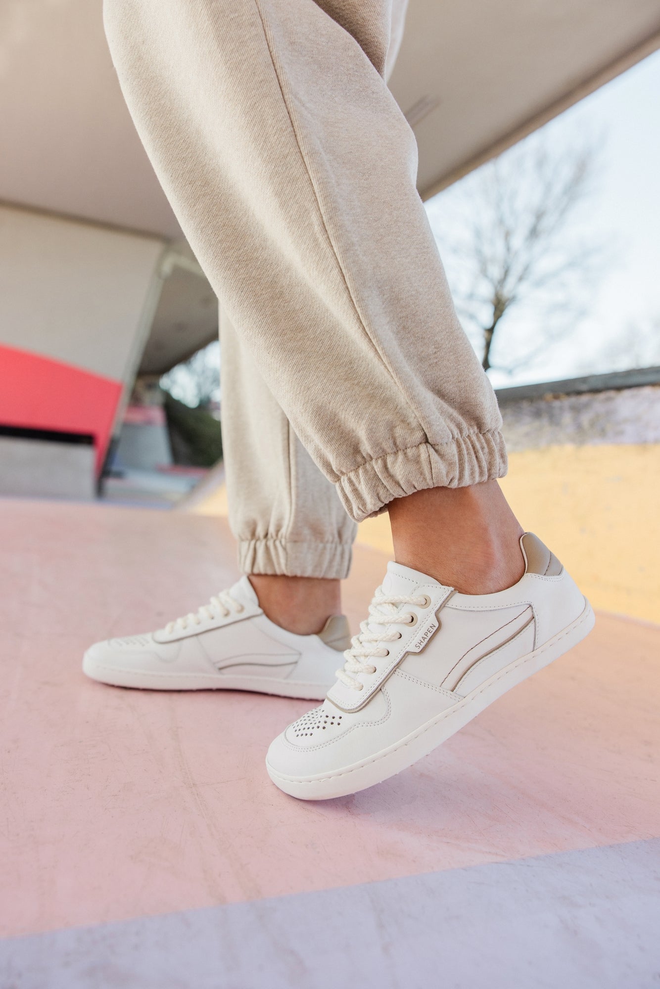 Shapen - Flowin White & Beige - Sneakers barefoot