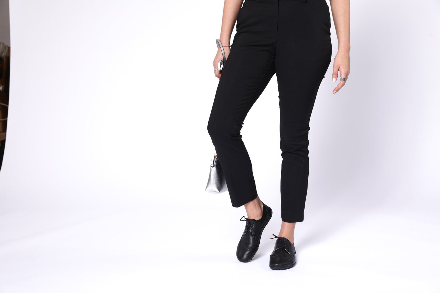 Leguano - Marilyn Schwarz - Zapatos Barefoot Elegantes de cuero - Cacles Barefoot