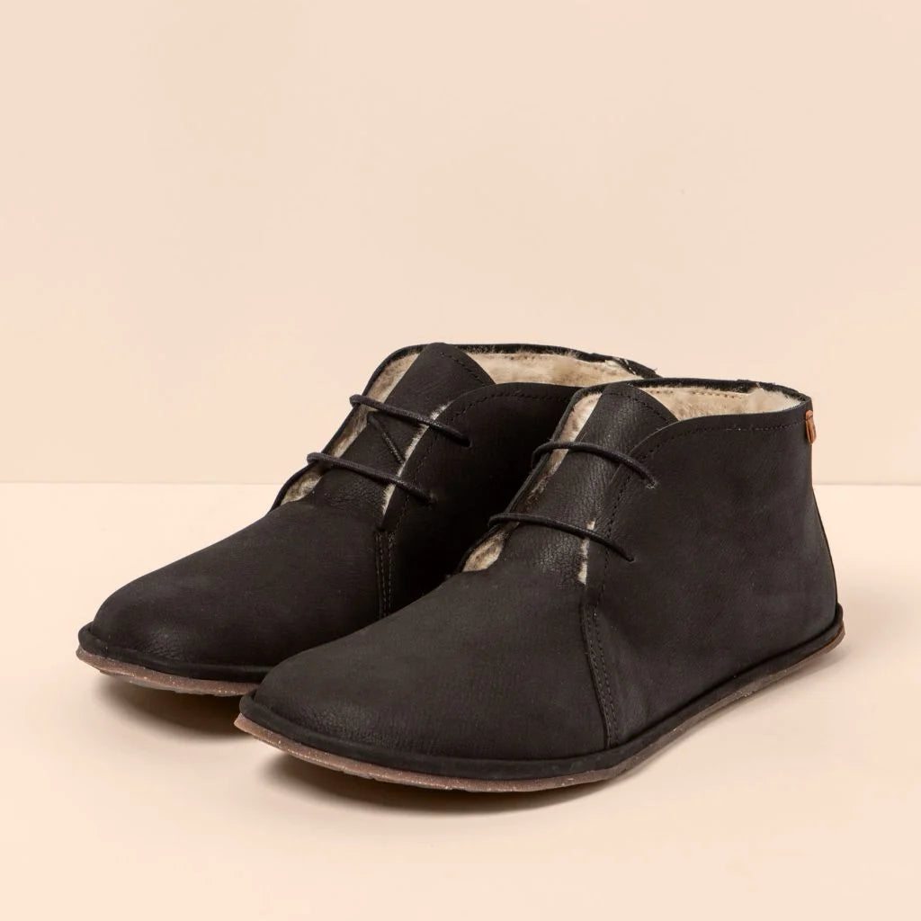 El Naturalista 5672C Bare Pleasant Black - Botines "pisacacas" barefoot calientes negros
