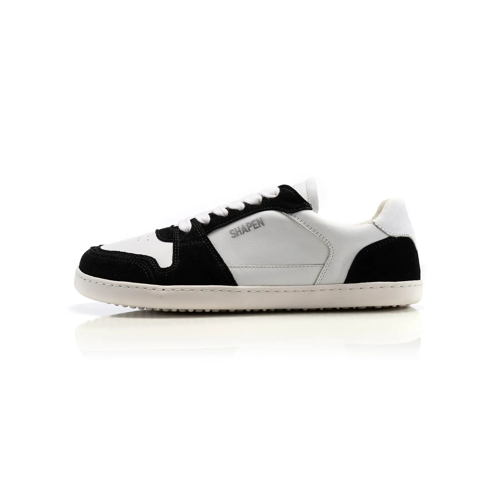 Shapen - Re:Wind Black & White - Sneakers barefoot